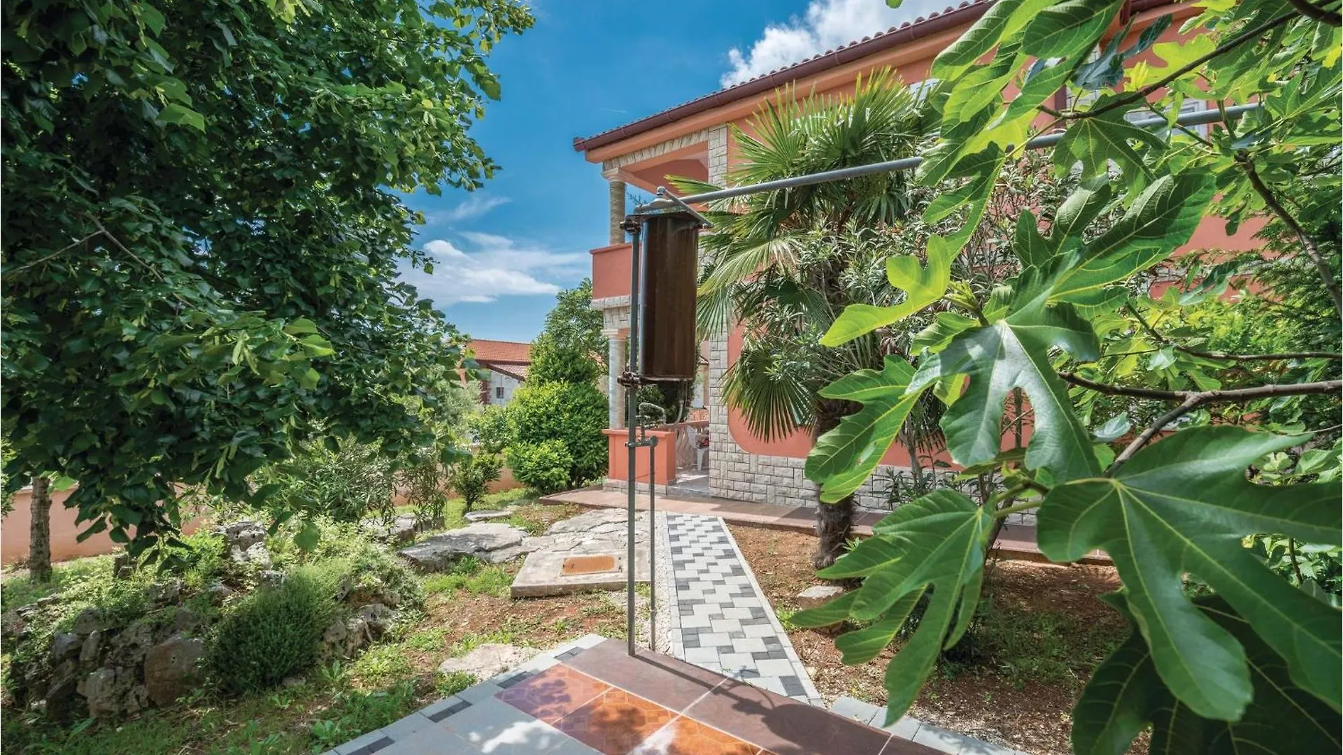 Amazing Apartment In Betiga With Wifi Barbariga Croatia