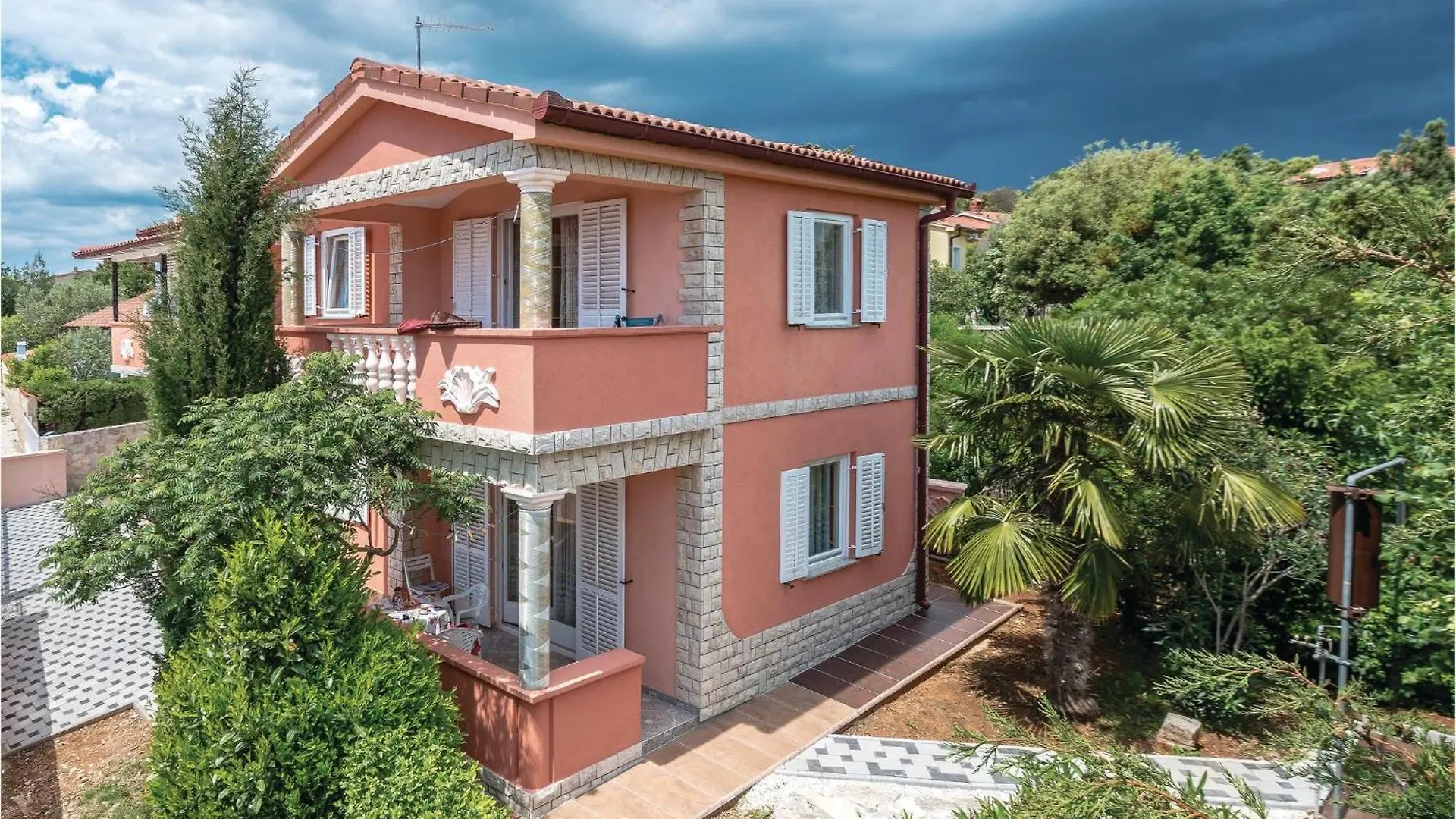 Amazing Apartment In Betiga With Wifi Barbariga